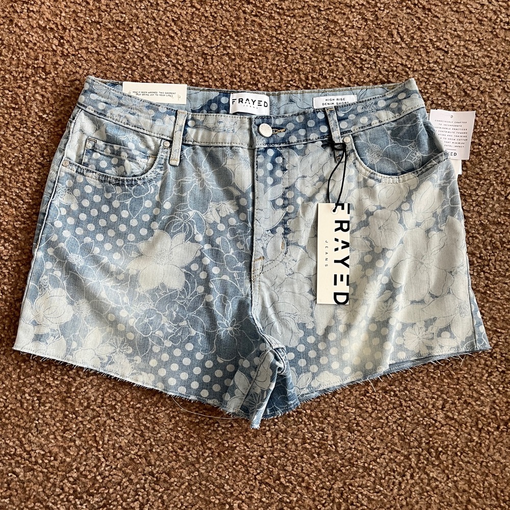 Frayed NWT High Waist Floral Print Denim Shorts Blue White Vintage Wash Size 29